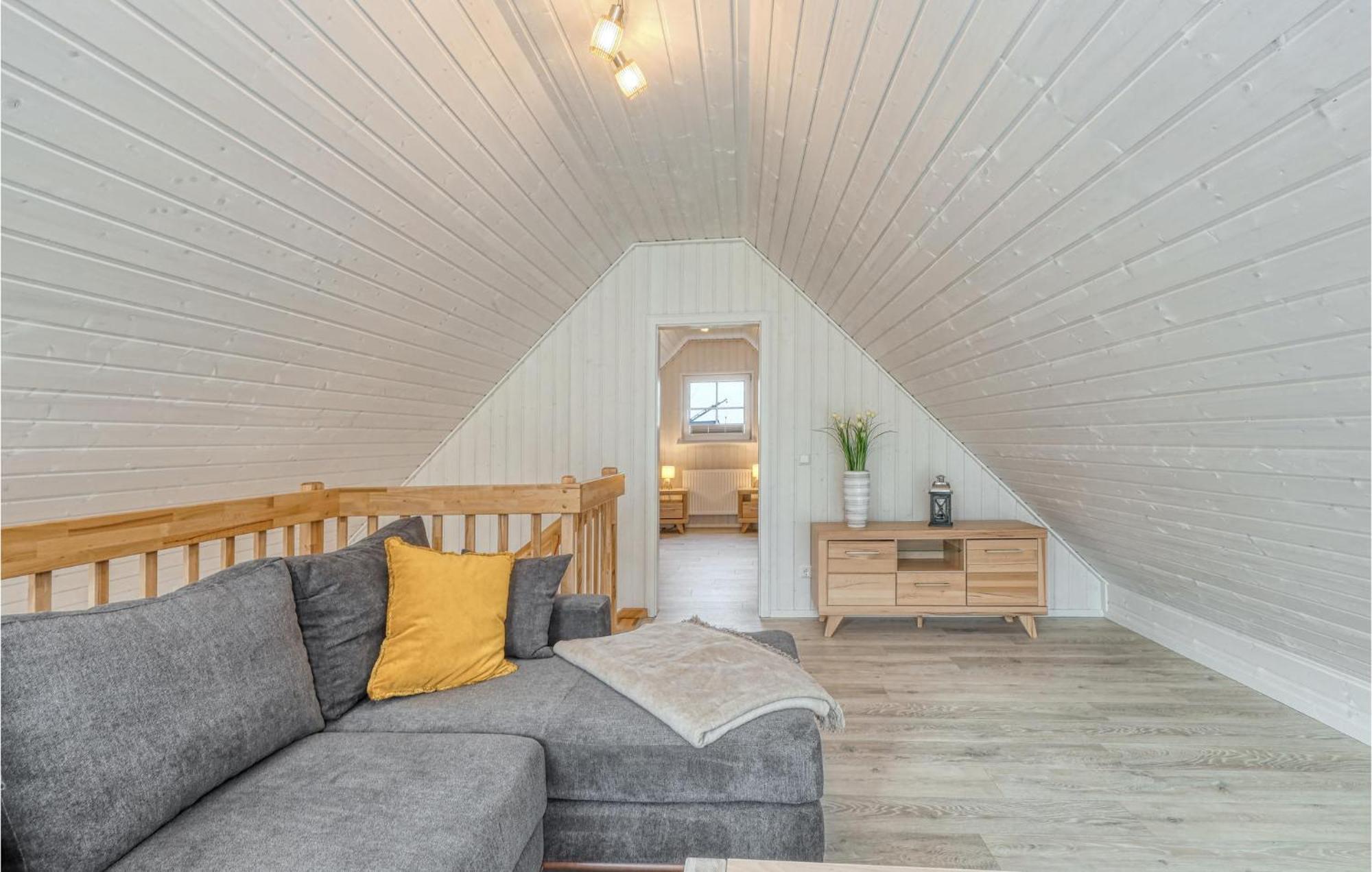 Gorgeous Home In Zerpenschleuse With Sauna 외부 사진