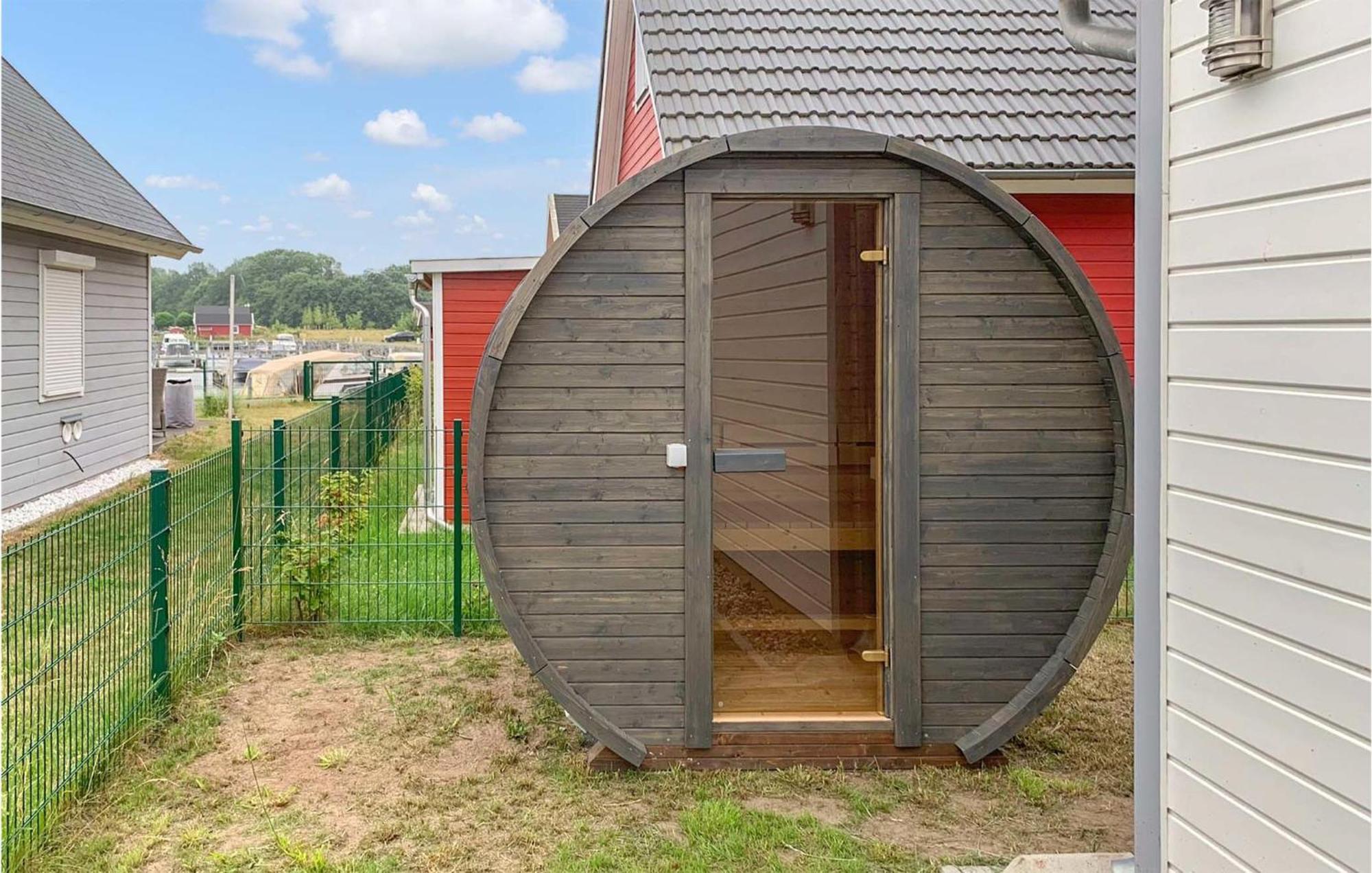 Gorgeous Home In Zerpenschleuse With Sauna 외부 사진