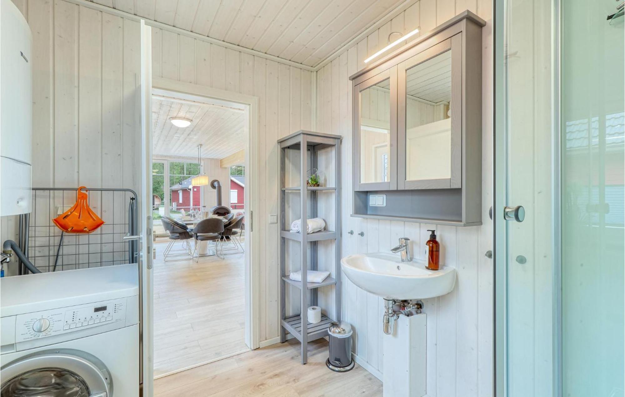 Gorgeous Home In Zerpenschleuse With Sauna 외부 사진