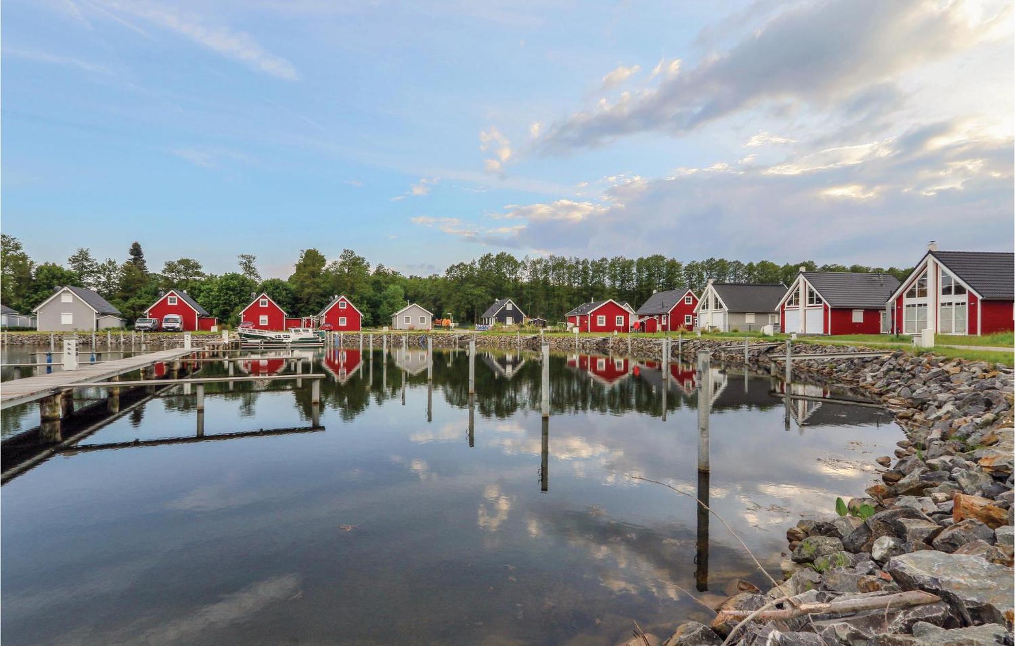 Gorgeous Home In Zerpenschleuse With Sauna 외부 사진