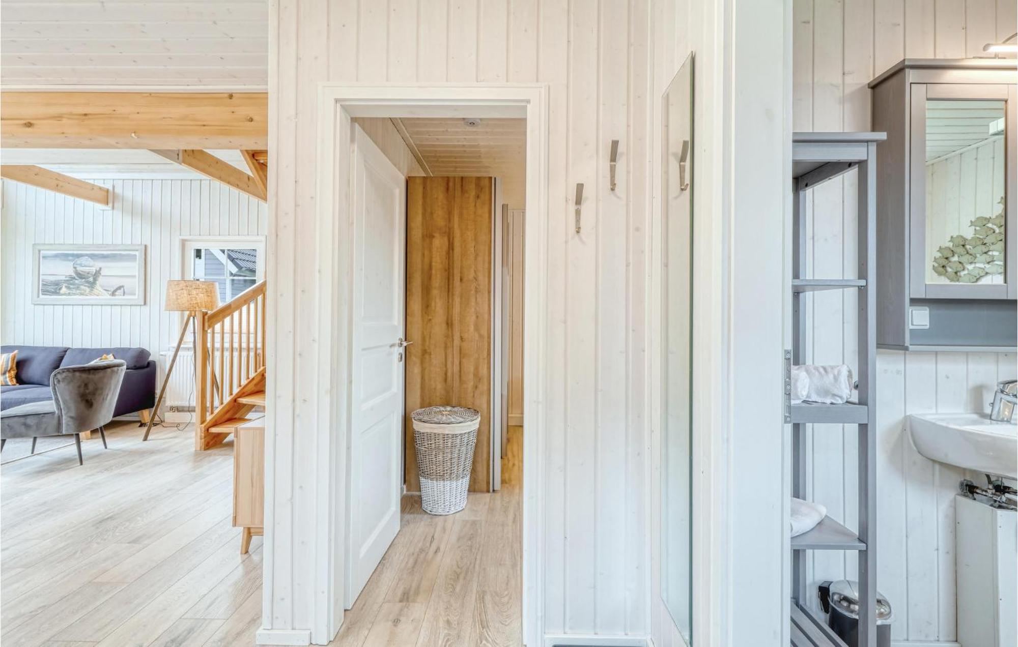 Gorgeous Home In Zerpenschleuse With Sauna 외부 사진