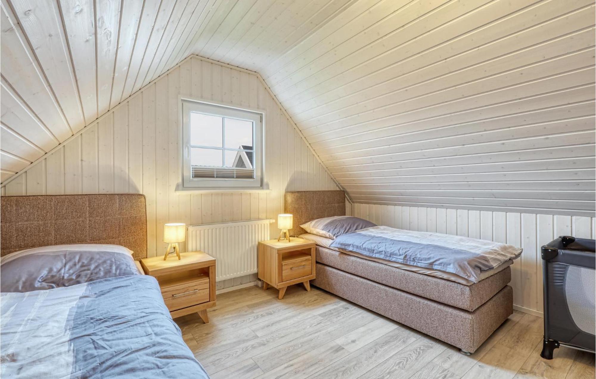 Gorgeous Home In Zerpenschleuse With Sauna 외부 사진